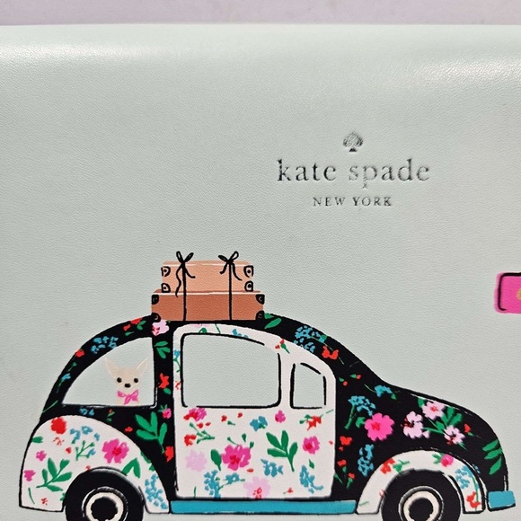 Kate Spade Light Green Wallet with Floral Car Motif - Picture 6 of 6